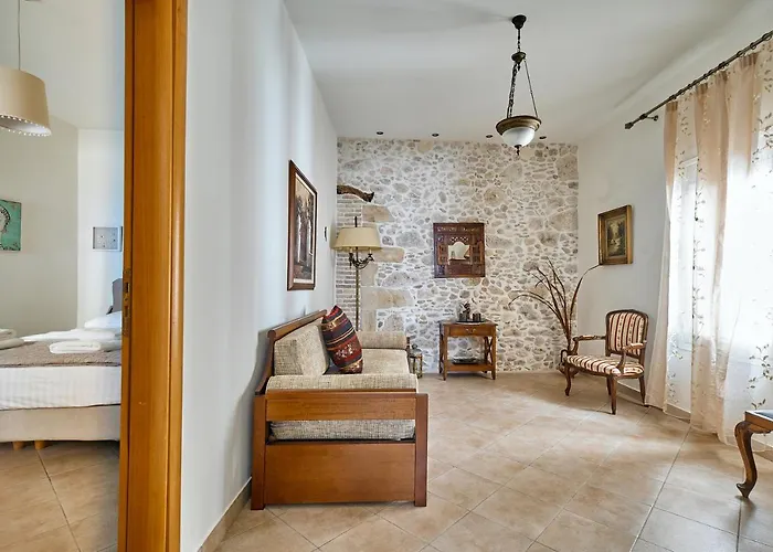 Ekavi Apartment